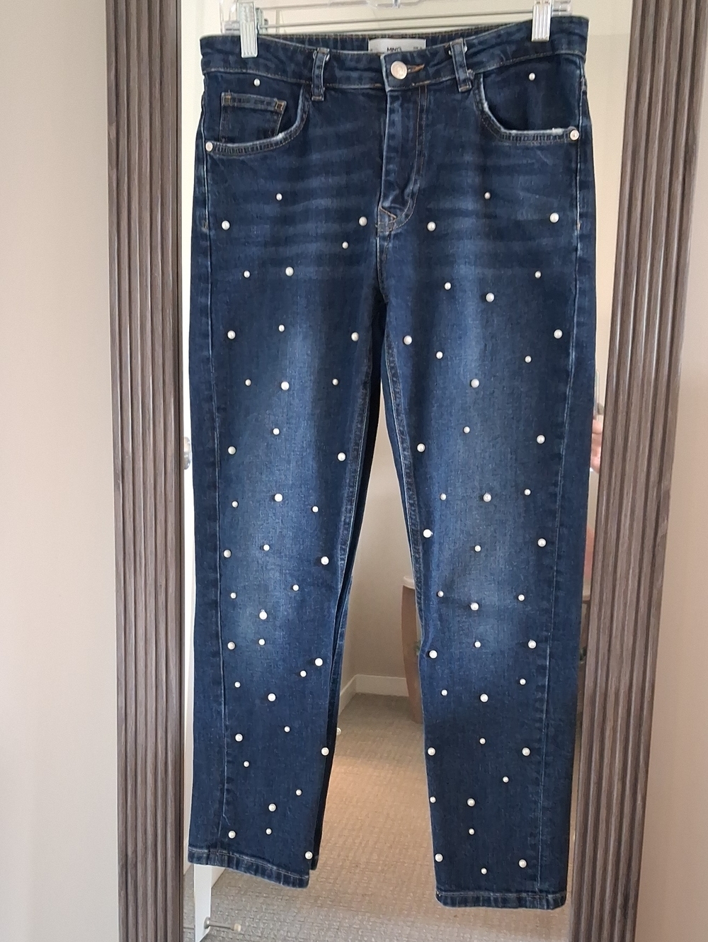 MANGO Pearls Dark Wash Straight Jeans ** Size 6